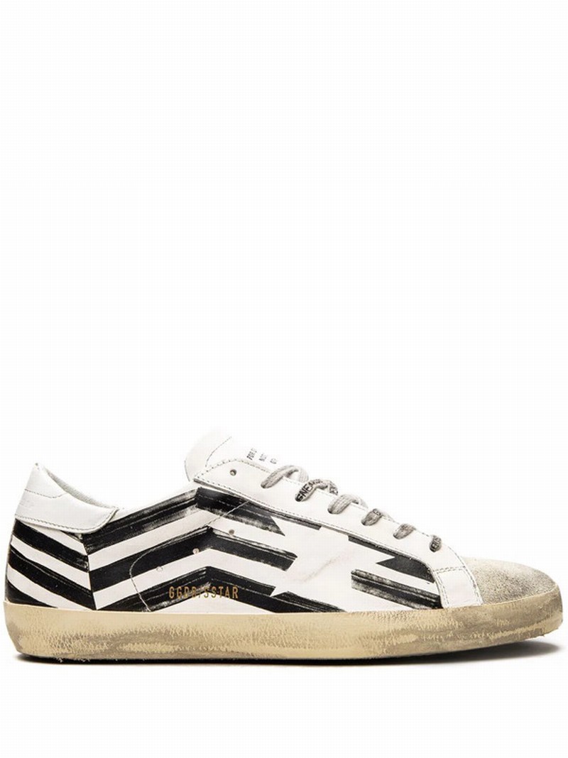 Super-star Low-top Sneakers In Weiss