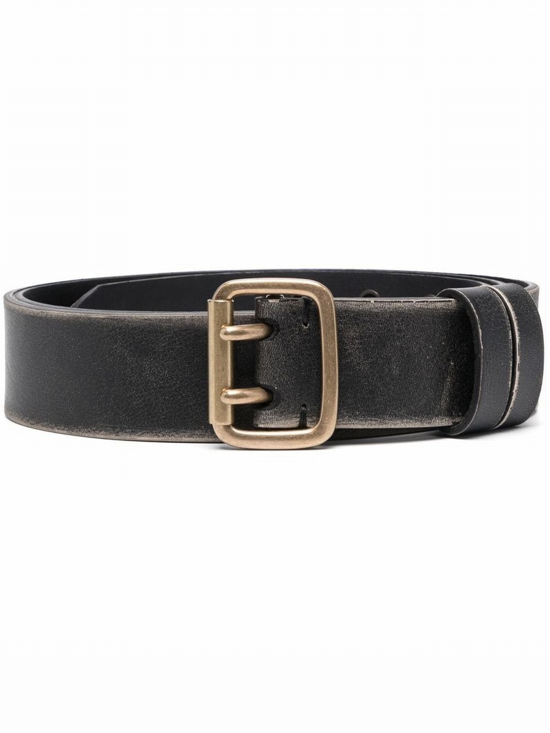 Buckle Leather Belt In Schwarz